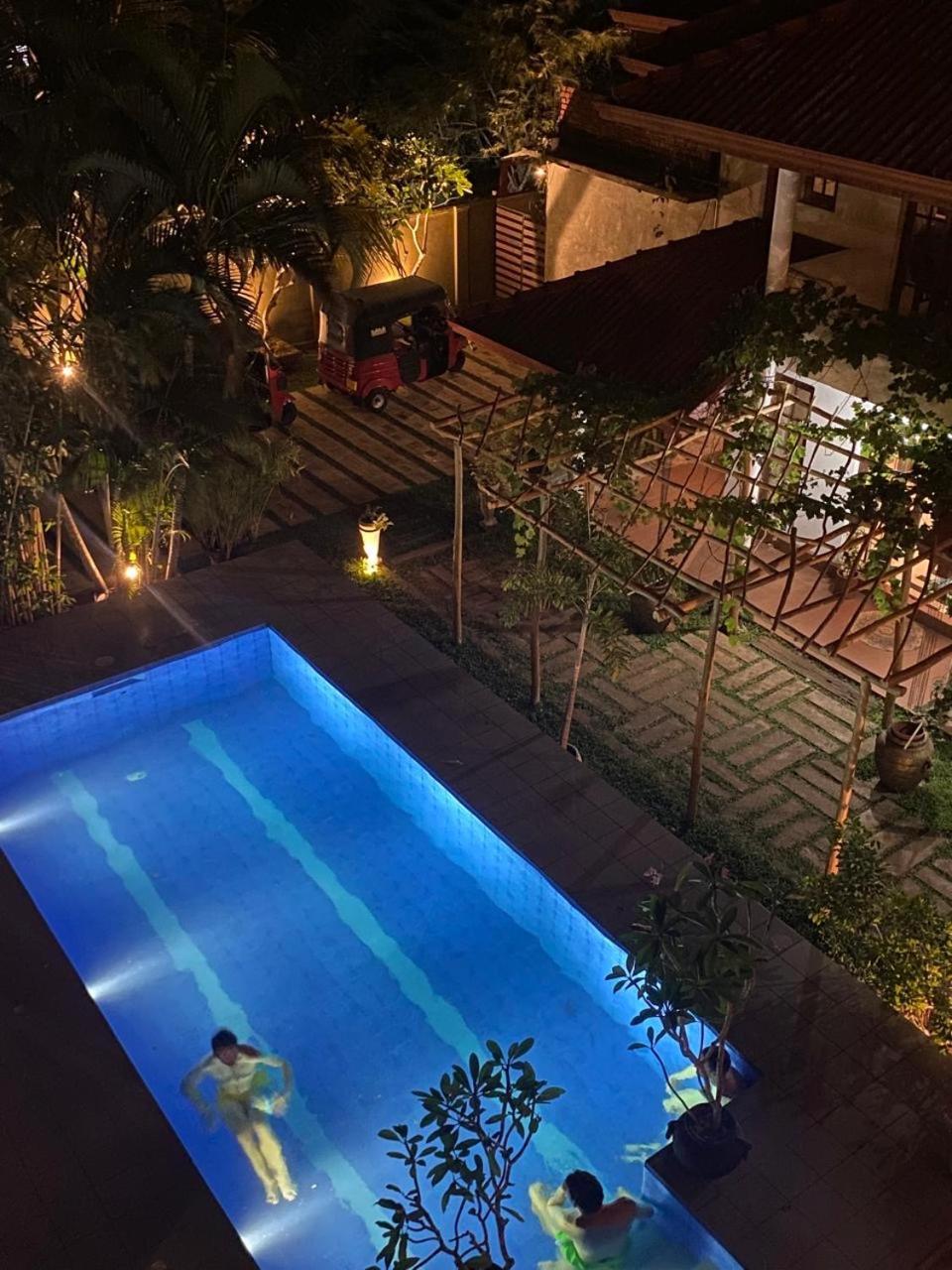 Kingcity Resort Anuradhapura Exterior photo